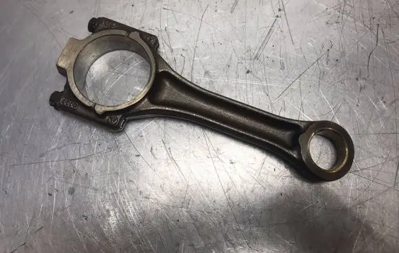Volkswagen Caddy Connecting rod/conrod 03L105401A CAY