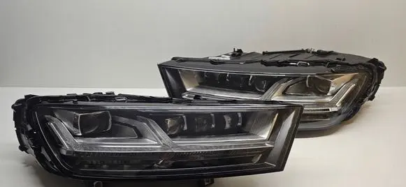 Audi Q7 4L Headlight/headlamp 4M0941035 4M0941036 A322