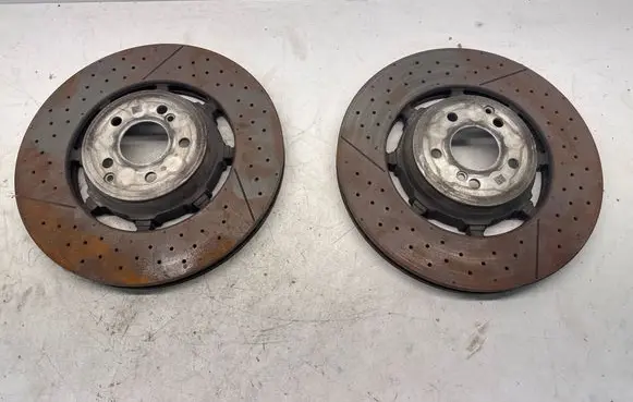Mercedes-Benz C W205 Front brake disc A2314211812