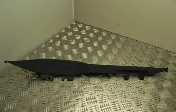 Mercedes-Benz C AMG W204 Roof trim bar molding cover A2046890639 I11091