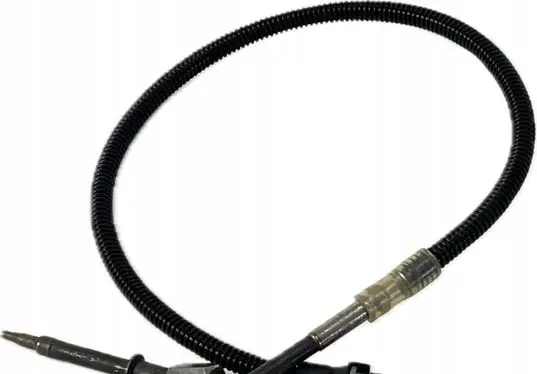 AC 428 Exhaust gas temperature sensor A0515451428