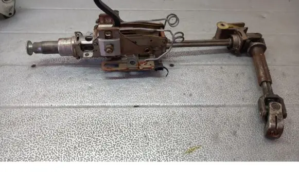 Skoda Fabia Mk1 (6Y) Steering wheel column trim