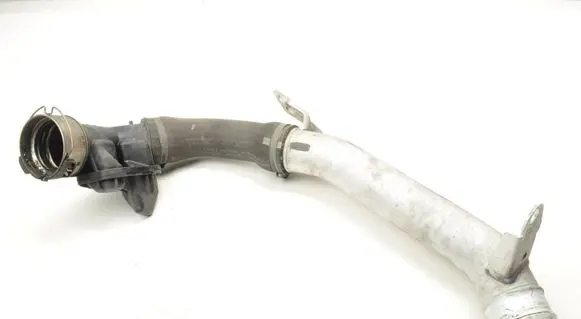Volvo V40 Intercooler hose/pipe 31370060