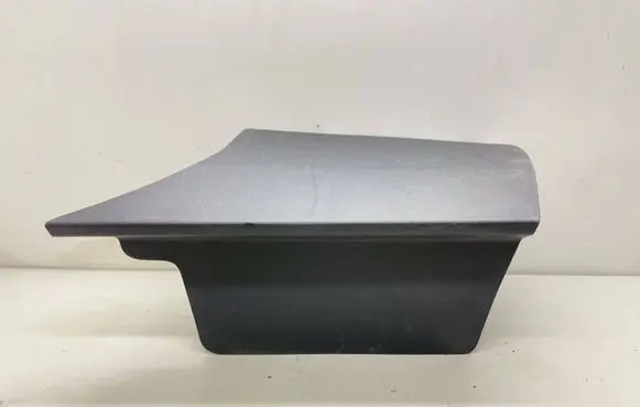 Volkswagen Jetta VI Battery box tray cover/lid 5C6868865