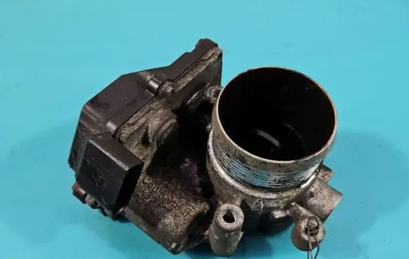 Volkswagen Golf Plus Throttle body valve 03L128063E IMPRK1422648