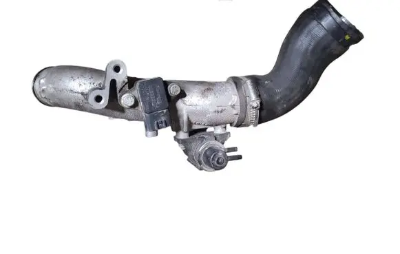 Nissan Primera Turbo solenoid valve 14956AW400