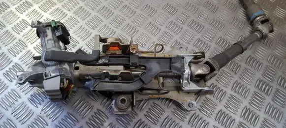 Ford Focus Steering wheel axle