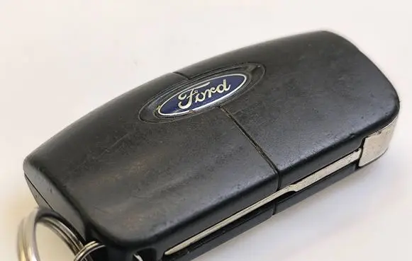Ford Explorer Ignition key/card SV4879J 3M5T15K681AC 5D0401