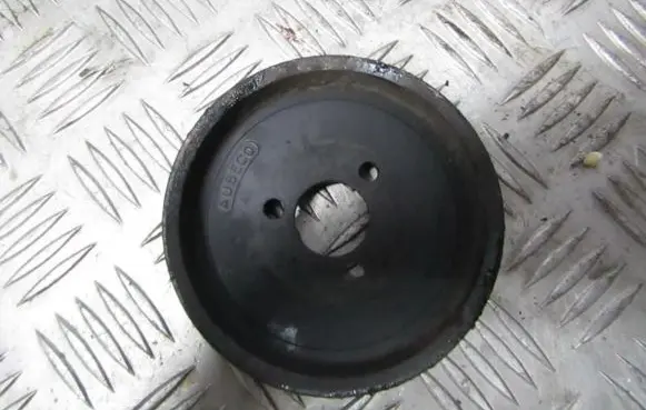Renault Laguna I Power steering pump pulley 7700857067