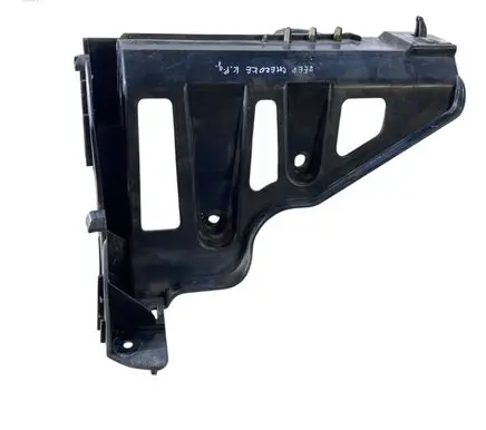 Rear bumper mounting bracket