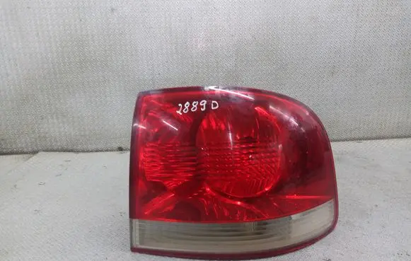 Volkswagen Touareg I Rear/tail lights 7L6945096K