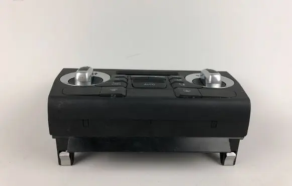 Audi A3 S3 8P Climate control unit 8P0820043BM