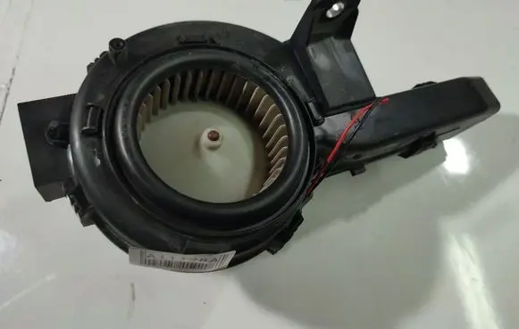 Citroen C4 Grand Picasso Heater fan/blower 173610000