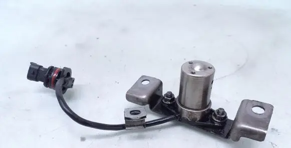 Opel Zafira B Oil pressure sensor 8980864121