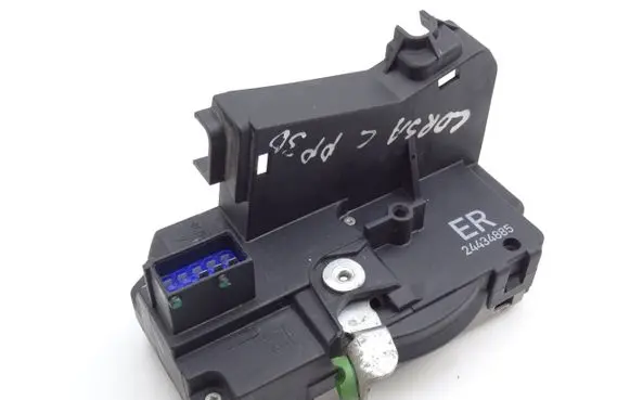 Opel Corsa C Front door lock 24434885