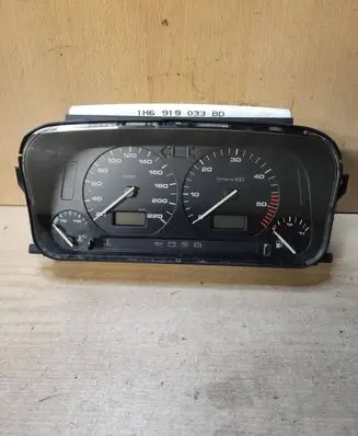 Volkswagen Golf III Speedometer (instrument cluster) 1H6119033BD 89652471 870012620