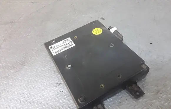 Volkswagen PASSAT B6 Phone control unit/module 3C0035729E