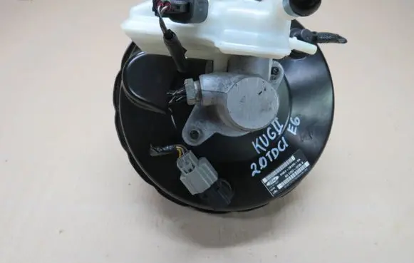 Ford Kuga II Brake booster DV612B195XA 03775737364