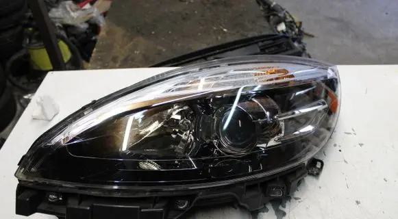 Renault Scenic III - Grand scenic III Headlight/headlamp 260605628R