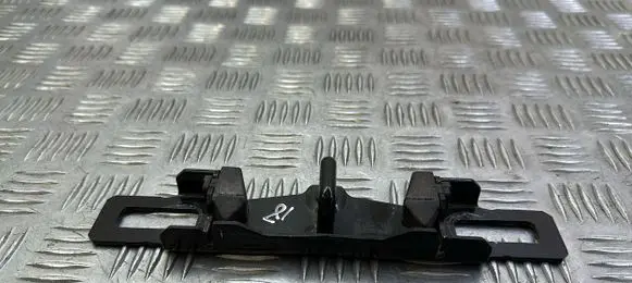 Volvo XC60 Loading door lock loop/hook striker 31276686