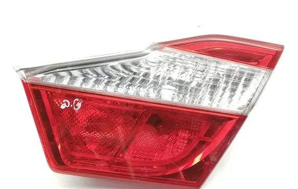 Toyota Camry Tailgate rear/tail lights