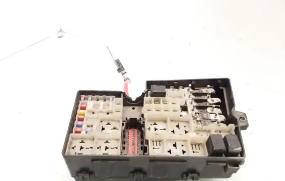 Volvo S40 Fuse module 30724886