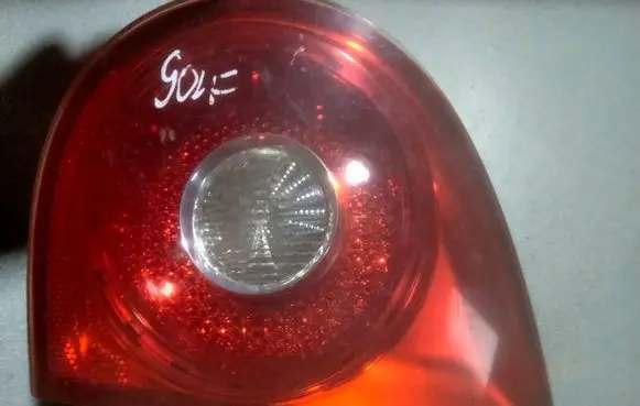 Volkswagen Golf V Tailgate rear/tail lights 1K6945094J