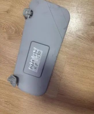 Peugeot 207 Sun visor