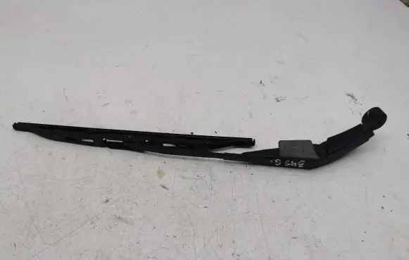 Honda CR-V Rear wiper blade arm S9AARR