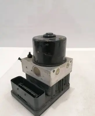 Volkswagen Golf IV ABS Pump 1C0907379C 00006061D3 10096003113