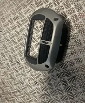 Toyota RAV 4 (XA20) Other dashboard part 