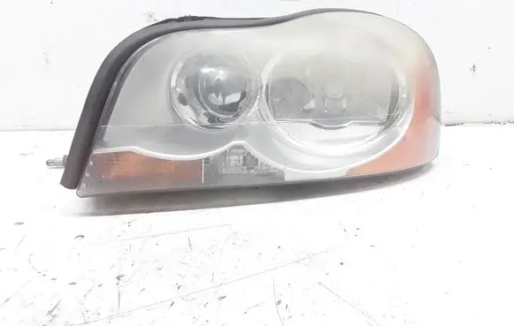 Volvo XC90 Headlight/headlamp 30698815 73010157F