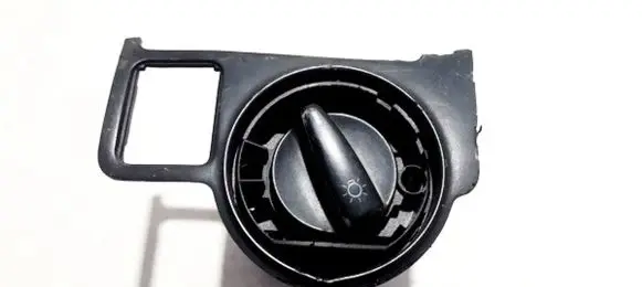 Volkswagen Golf IV Light switch 1c0941531