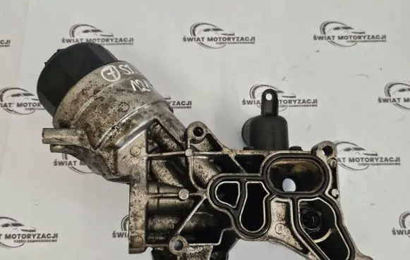 Fiat 500L Oil filter mounting bracket 55217288