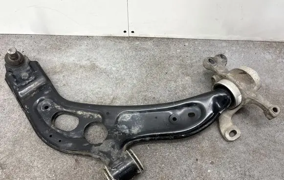 BMW X2 F39 Front control arm 6879844 7786133 10353212