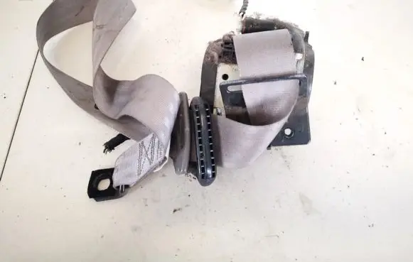 Chrysler PT Cruiser Front seatbelt 520478505c