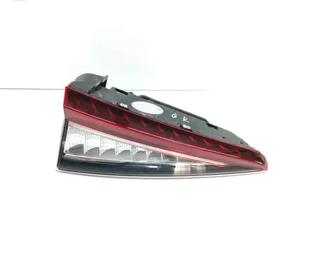 Skoda Enyaq iV Tailgate rear/tail lights 5LG945307B 2VP014788