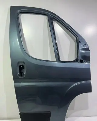 Fiat Ducato Front door