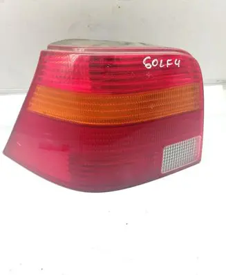 Volkswagen Golf IV Rear/tail lights 1J6945095R 67736972