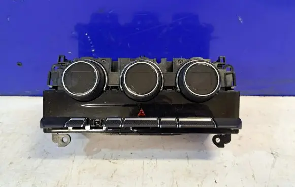 Jaguar F-Type Interior fan control switch GX5318C858CC