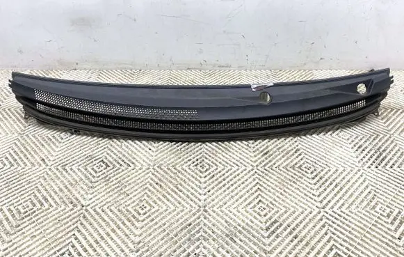 Wiper trim