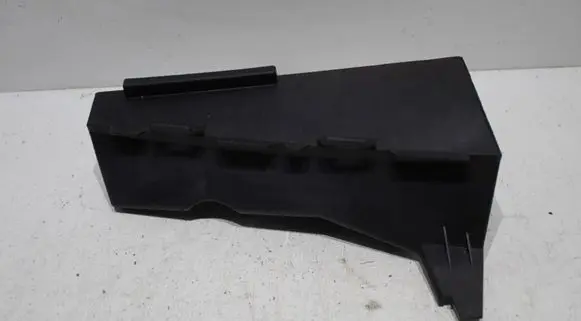 Renault Megane II Intercooler air guide/duct channel 8200259269