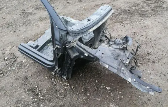 Front quarter panel