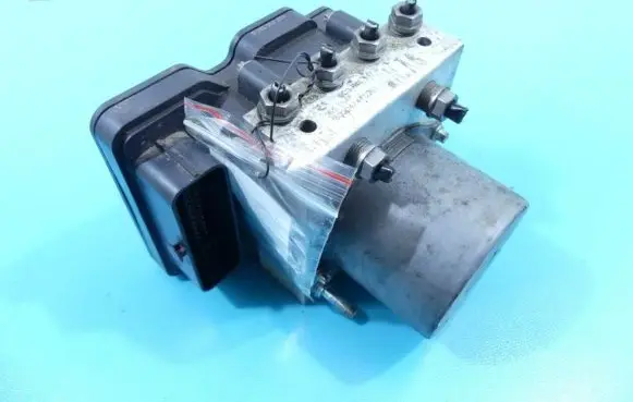 Skoda Fabia Mk3 (NJ) ABS Pump 6C0614517R IMPRK1288158