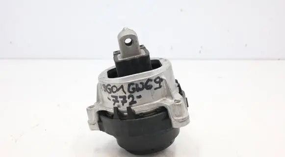 BMW 5 G30 G31 G38 Engine mount vacuum valve 8482772MWGK 8482772