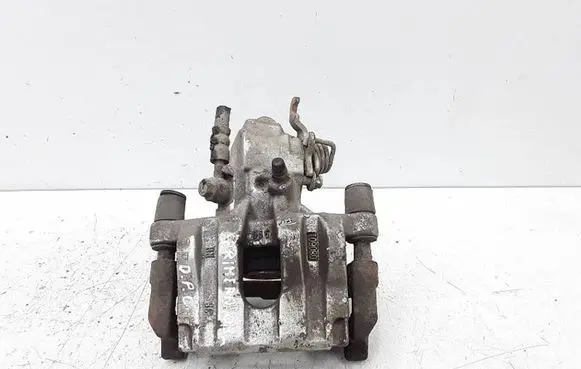 Nissan Primera Rear brake caliper