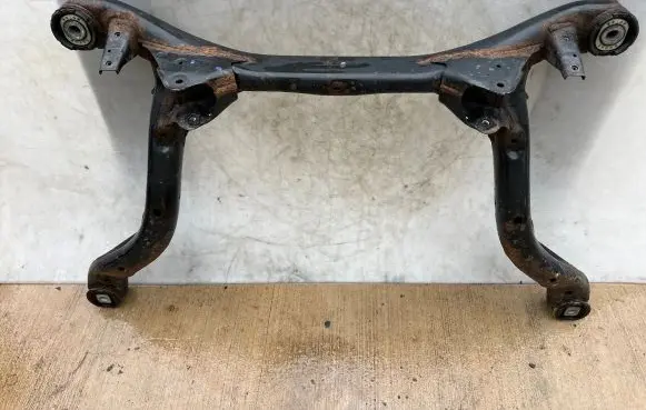 Audi A6 S6 C6 4F Rear axle beam with reductor 4F0505235AJ
