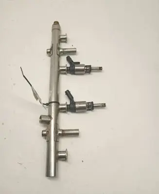 Porsche Macan (95B) Fuel main line pipe 06K133317AB