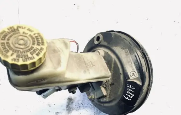 Toyota Corolla E120 E130 Brake booster lsh65