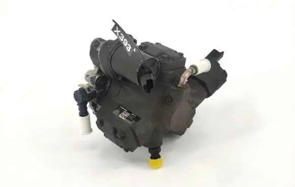 Volvo S40 Fuel injection high pressure pump 9685705080 A2C27100268